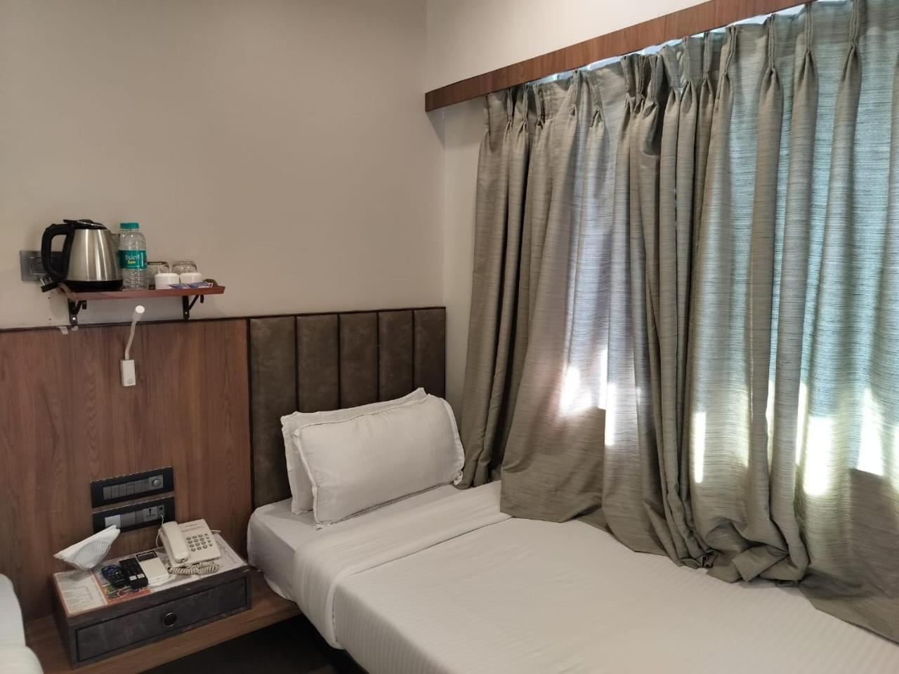 Hotel Olten Bombaj Zewnętrze zdjęcie